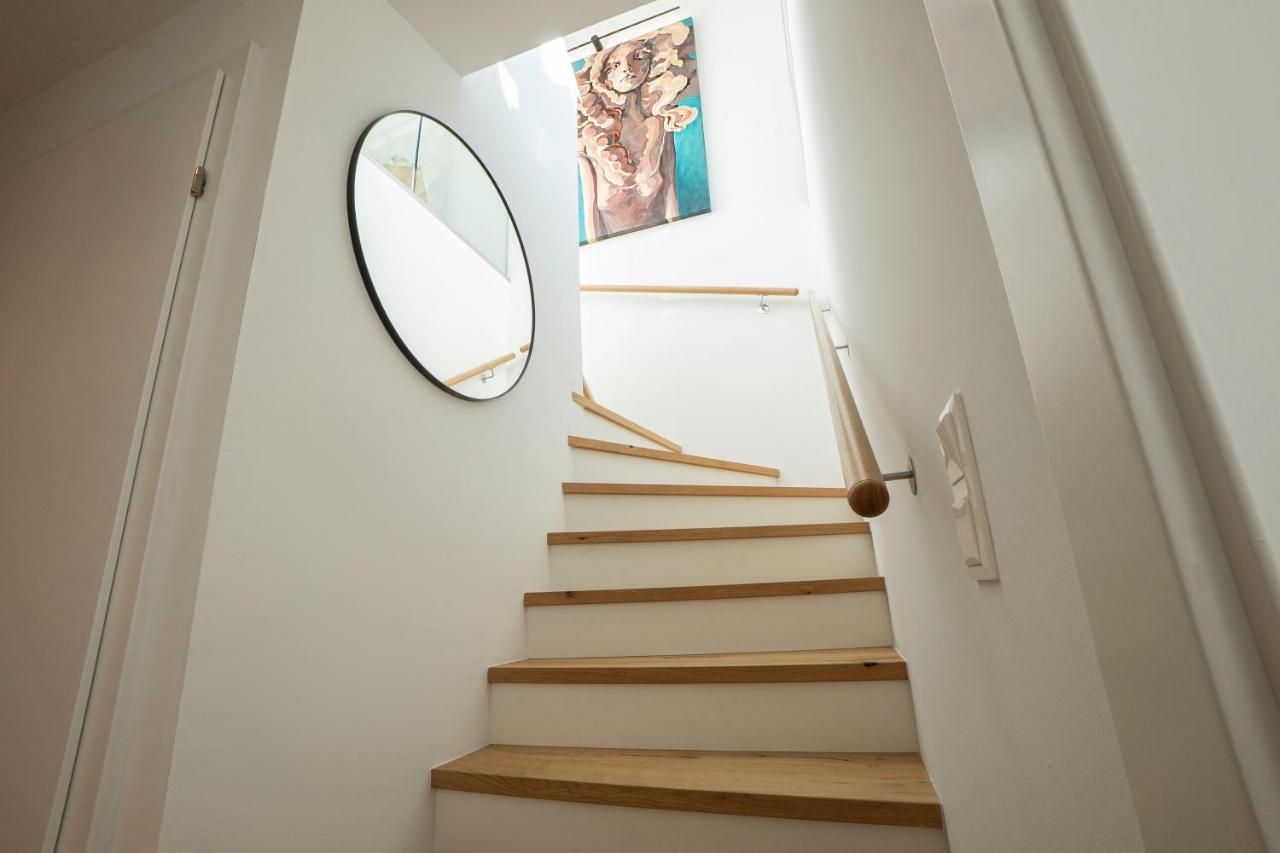 Orestaliving - Penthouse With Designer Renovation Appartement *