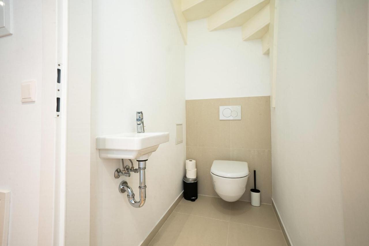 Appartement Orestaliving - Penthouse With Designer Renovation Wenen