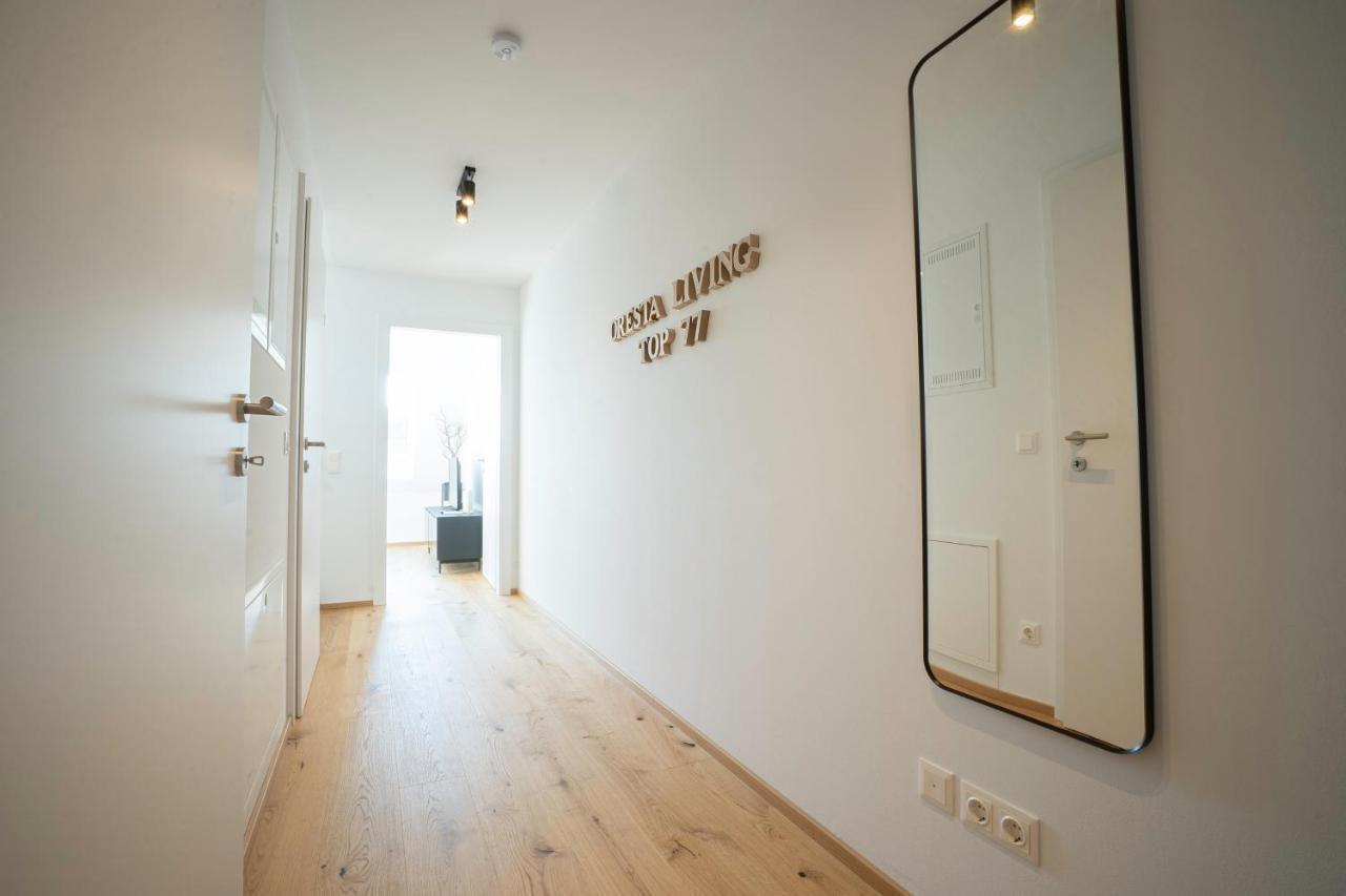 Orestaliving - Penthouse With Designer Renovation Appartement Wenen